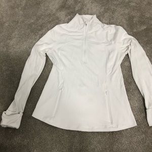 Light weight lulu lemon pullover